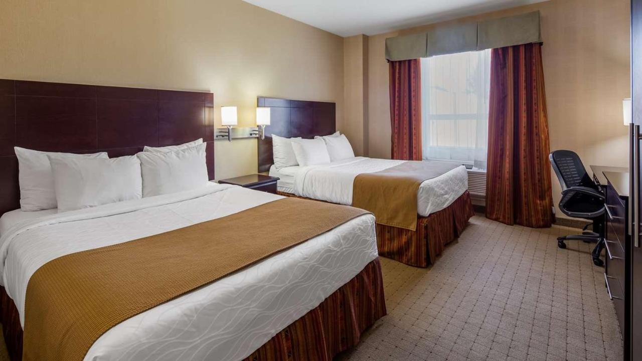 Best Western Plus Bowmanville Eksteriør bilde