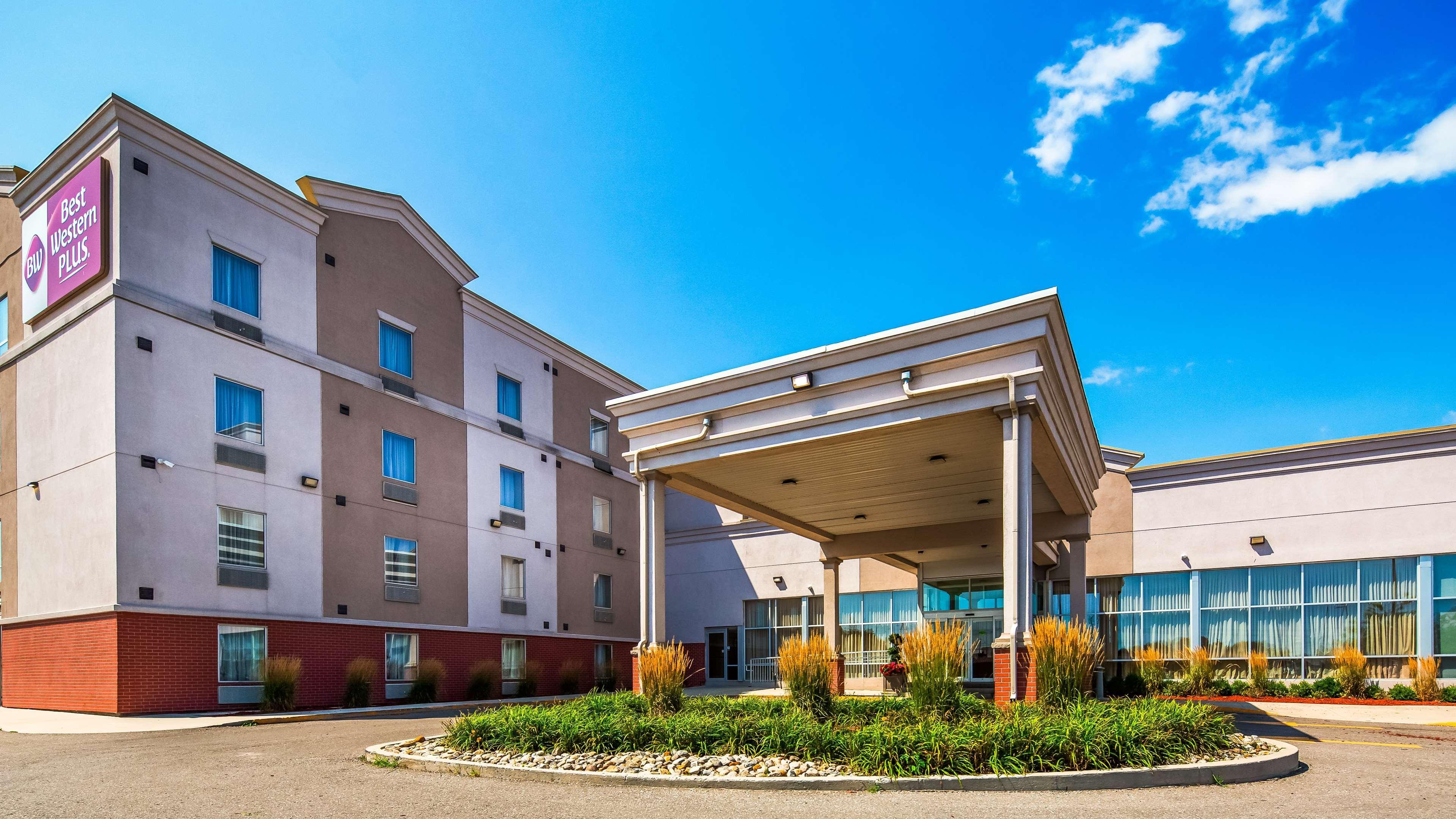 Best Western Plus Bowmanville Eksteriør bilde
