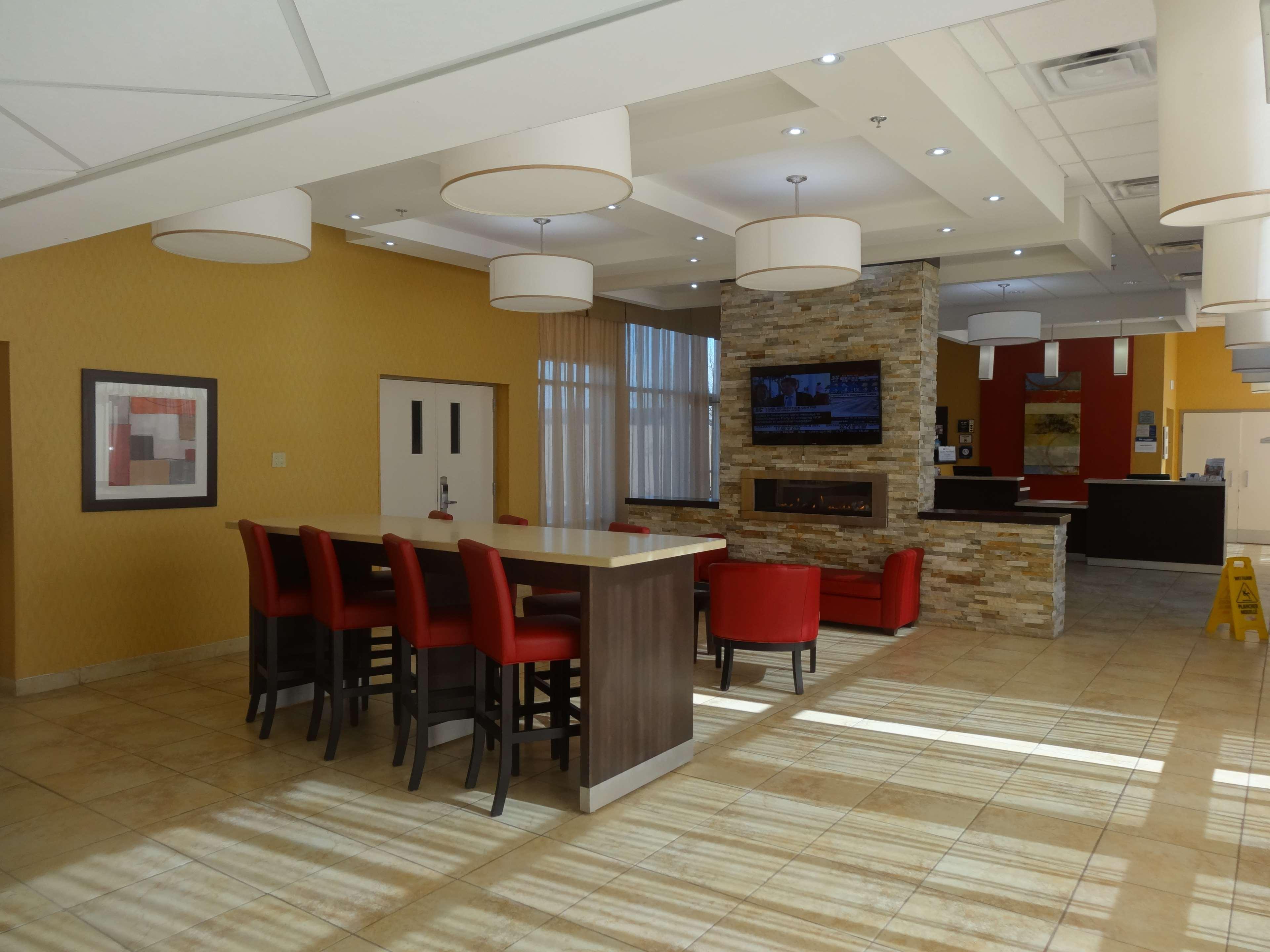 Best Western Plus Bowmanville Eksteriør bilde
