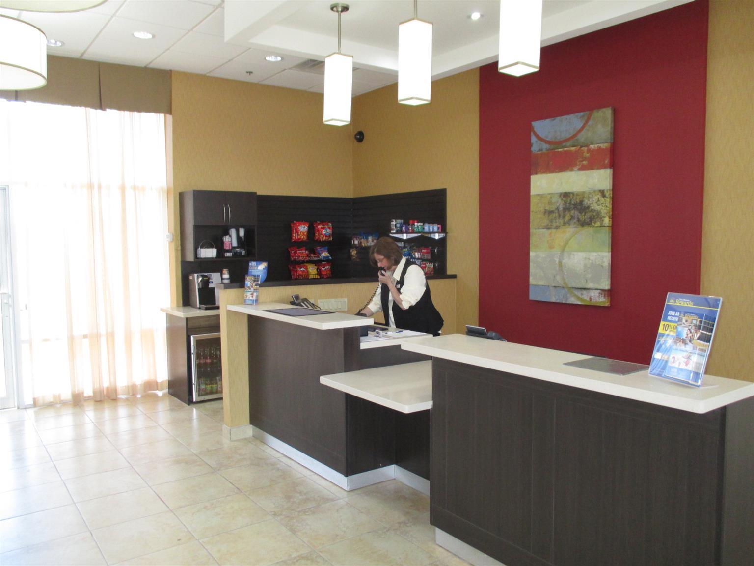 Best Western Plus Bowmanville Eksteriør bilde