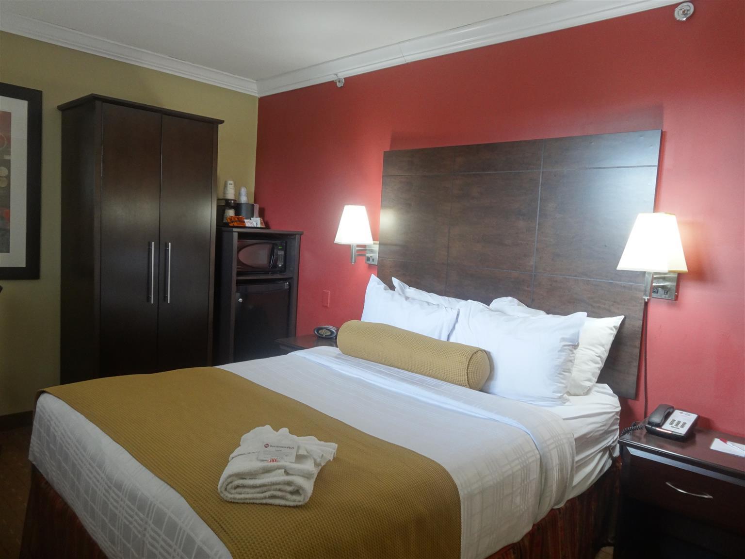 Best Western Plus Bowmanville Eksteriør bilde