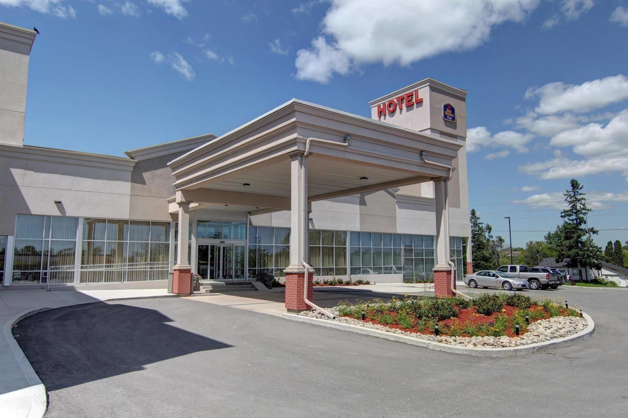 Best Western Plus Bowmanville Eksteriør bilde